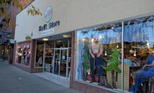 Brand Spanking Used Thrift Store business photo